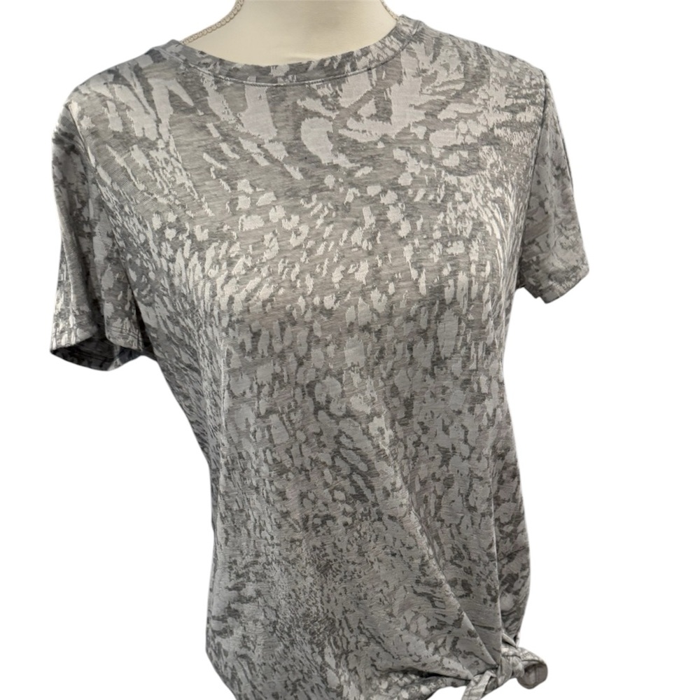 Simply Vera Vera Wang Gray Textured Short Sleeve Tee- Medium- EUC